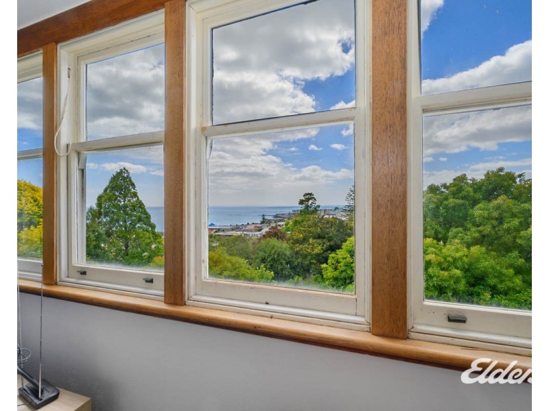 11 Bay View Avenue, Burnie TAS 7320