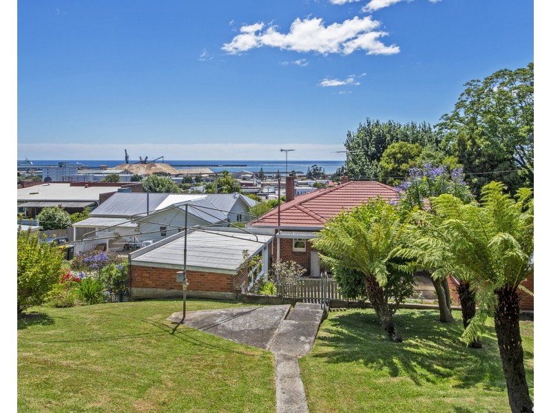 8 Studholme Street, South Burnie TAS 7320