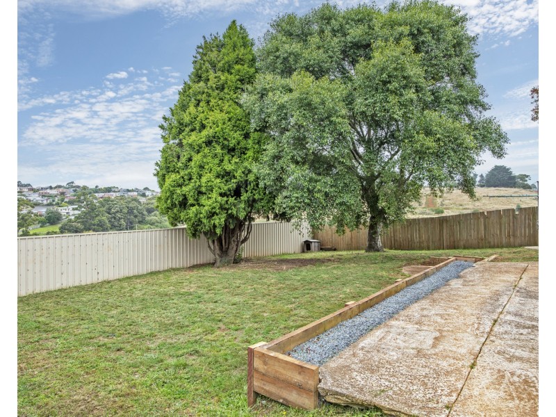 9 Oonah Street North, Shorewell Park TAS 7320