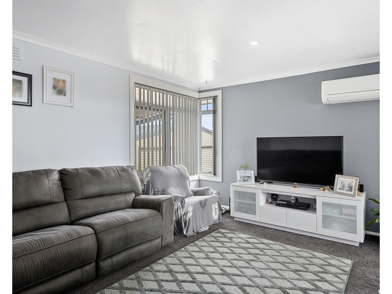 30 Winter Avenue, Upper Burnie TAS 7320