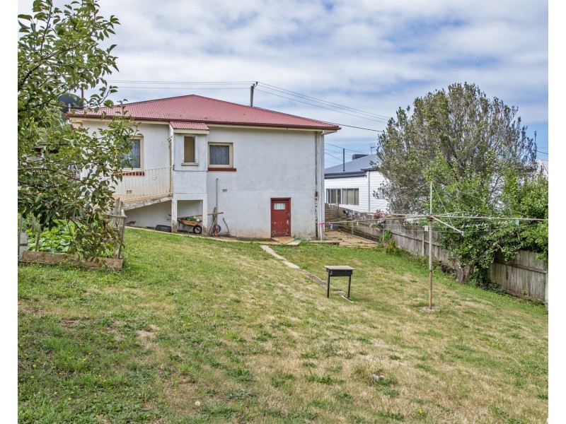 17 Lyons Street, Hillcrest TAS 7320