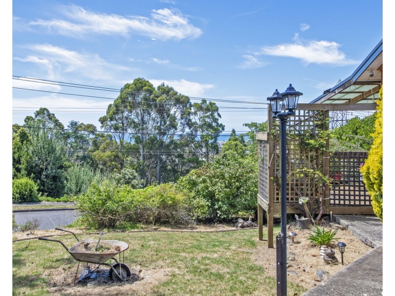 2 Wattle Avenue, Emu Heights TAS 7320