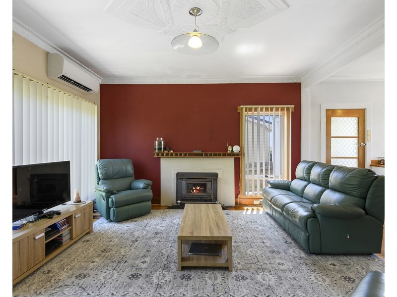 225 Mount Street, Upper Burnie TAS 7320