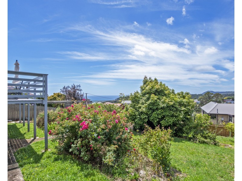 225 Mount Street, Upper Burnie TAS 7320
