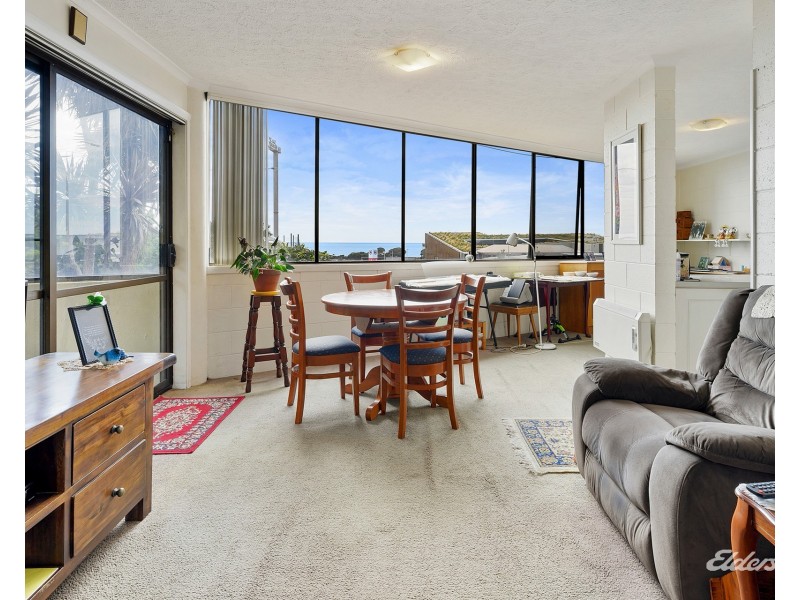 1/50 North Terrace, Burnie TAS 7320