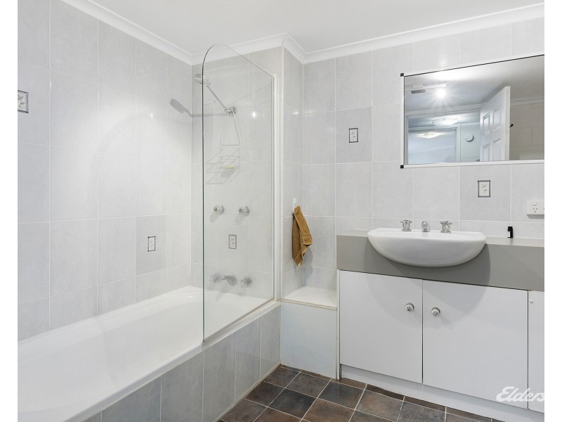 1/50 North Terrace, Burnie TAS 7320
