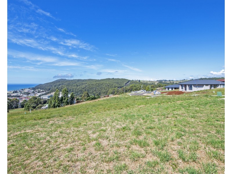 28 Grant Street North, Havenview TAS 7320