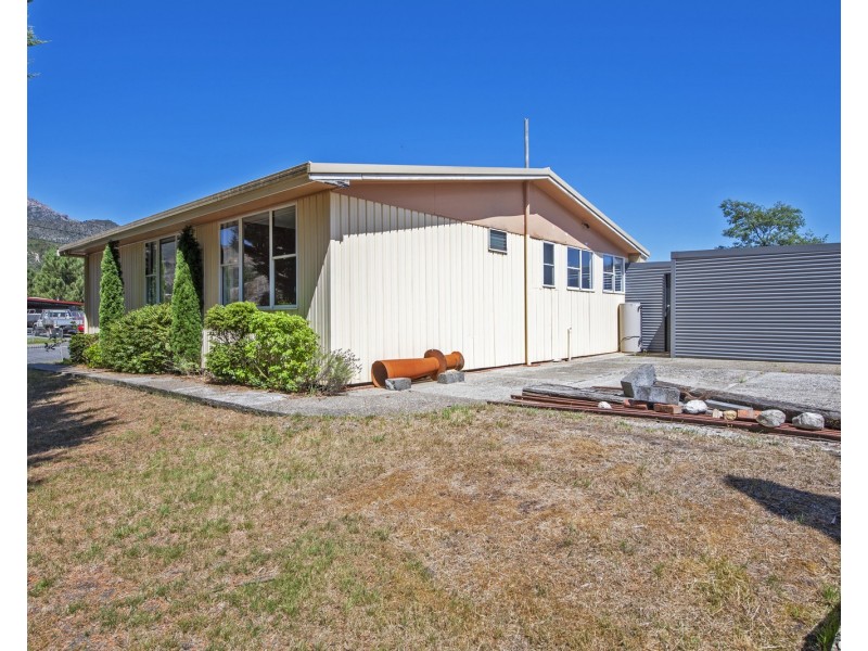 35 Sedgewick Street, Queenstown TAS 7467