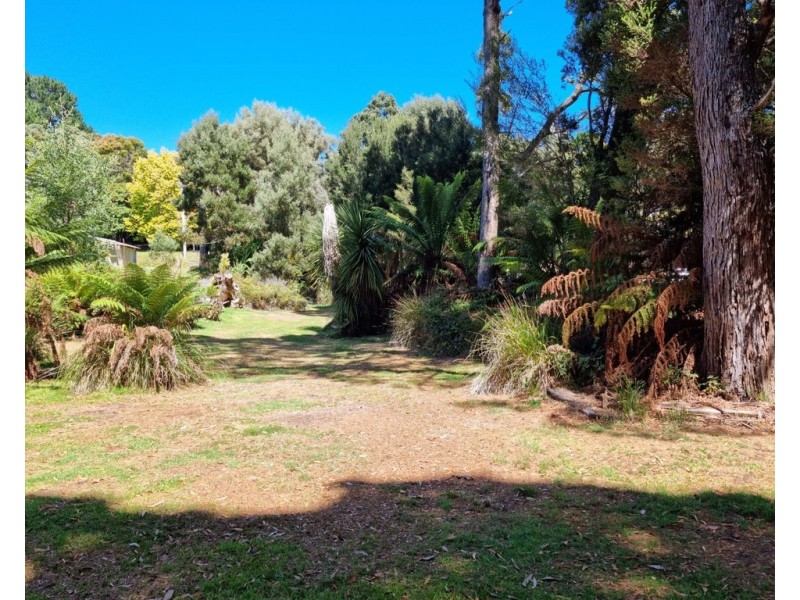 1 Vivian Street, Strahan TAS 7468