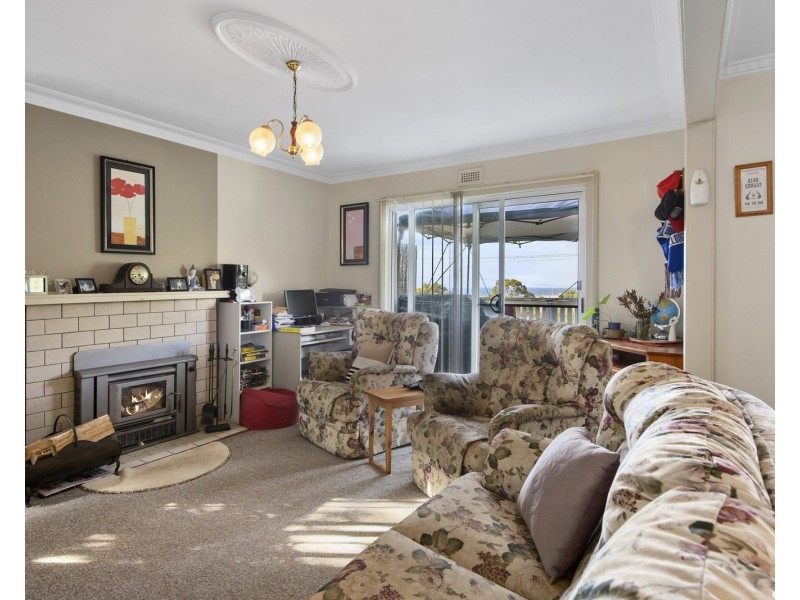 8 Wattle Avenue, Emu Heights TAS 7320