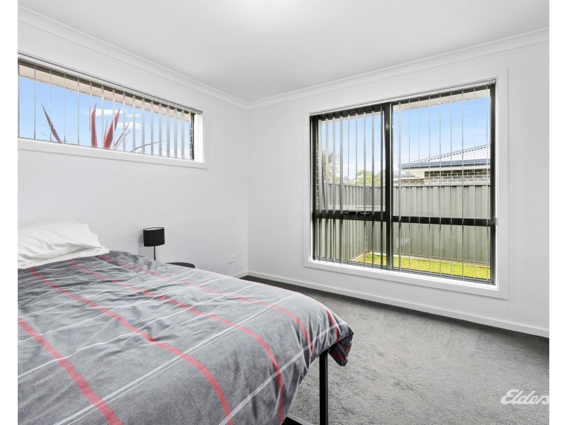 2/23 Platinum Drive, Park Grove TAS 7320