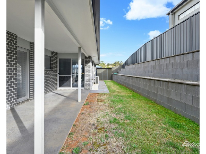 2/23 Platinum Drive, Park Grove TAS 7320
