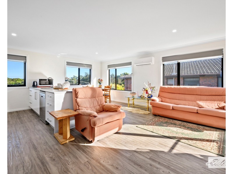 1/18 Nairana Avenue, Shorewell Park TAS 7320