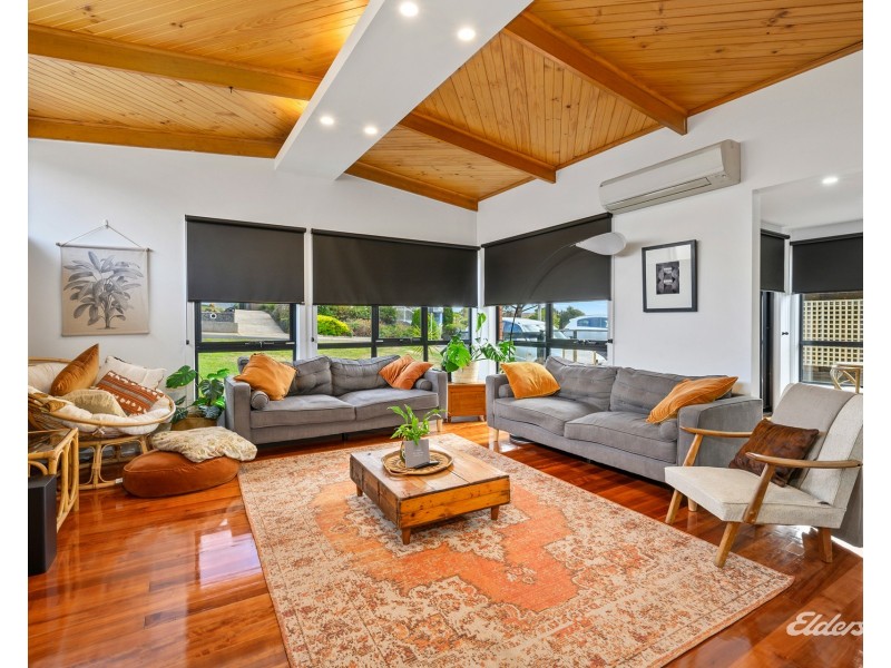 31 Paraka Street, Parklands TAS 7320
