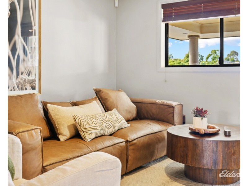 8 Dowling Drive, Romaine TAS 7320