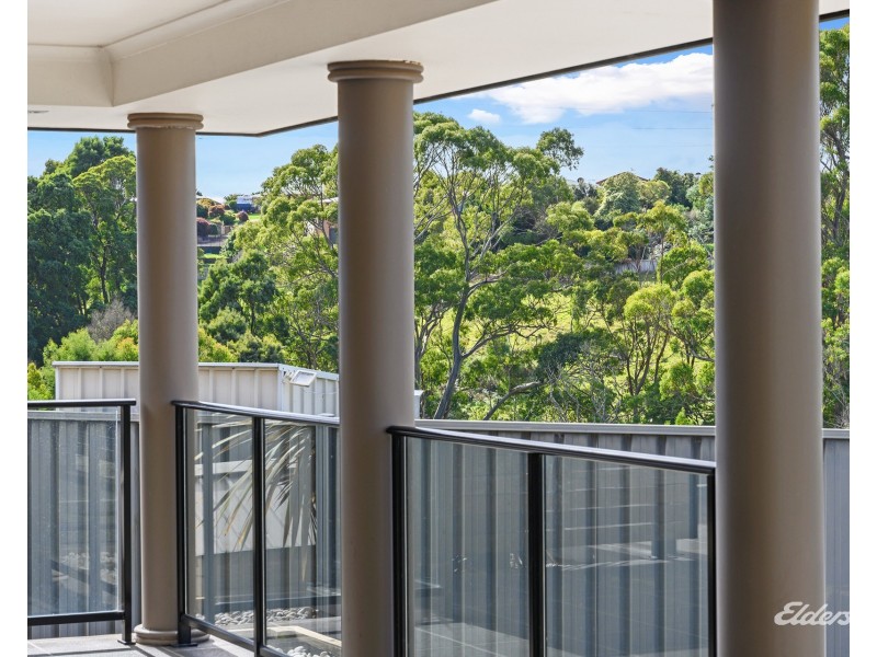 8 Dowling Drive, Romaine TAS 7320