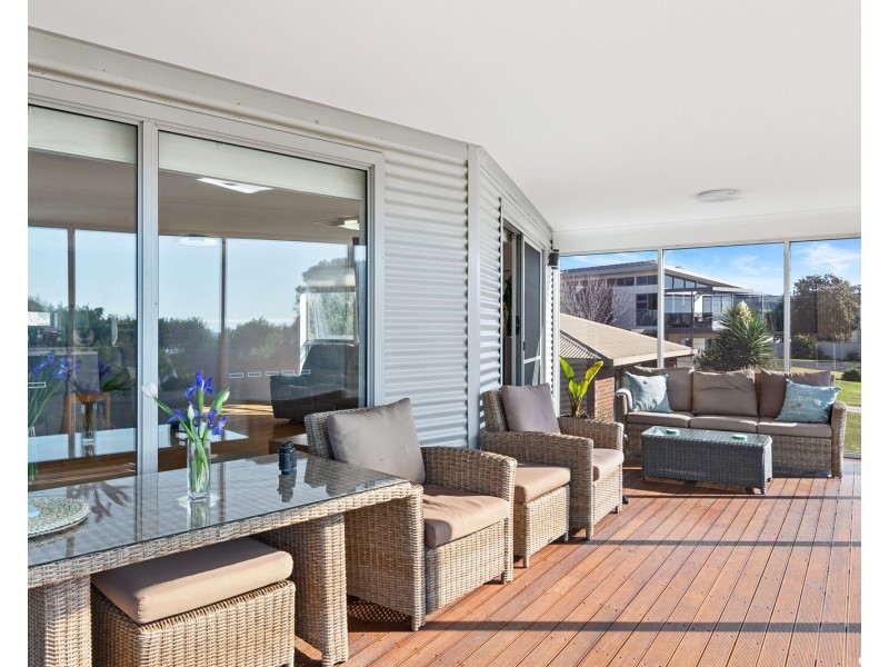 22 Somerset Esplanade, Somerset TAS 7322