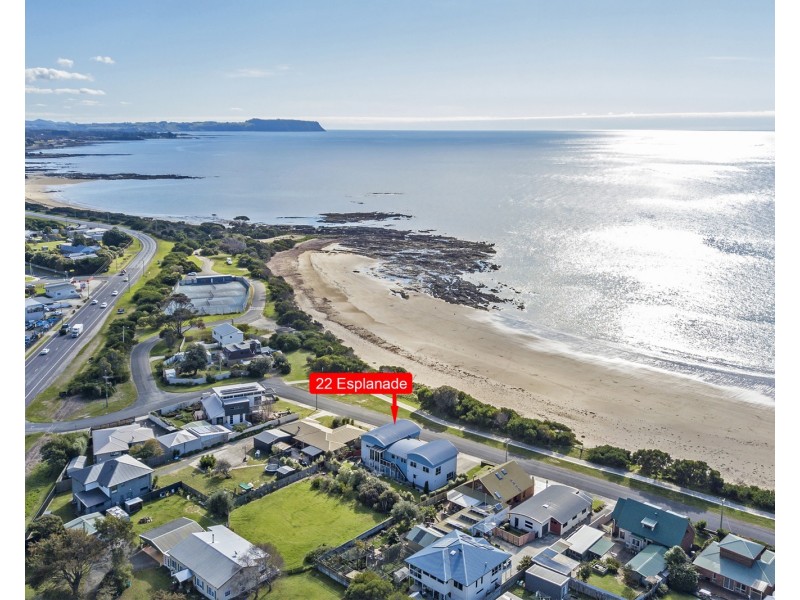 22 Somerset Esplanade, Somerset TAS 7322