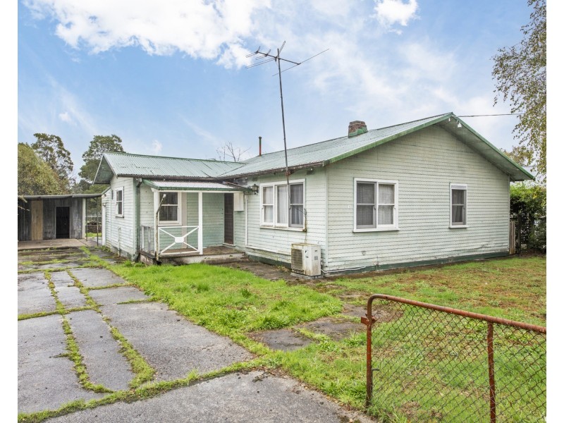 11 Cohen Street, Rosebery TAS 7470
