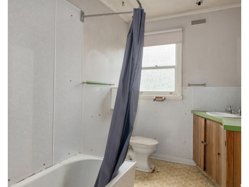 11 Cohen Street, Rosebery TAS 7470