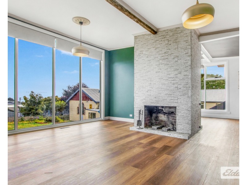 211a Mount Street, Upper Burnie TAS 7320