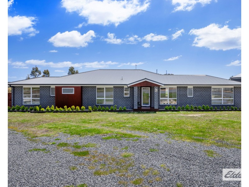 3 Prior Crescent, Heybridge TAS 7316