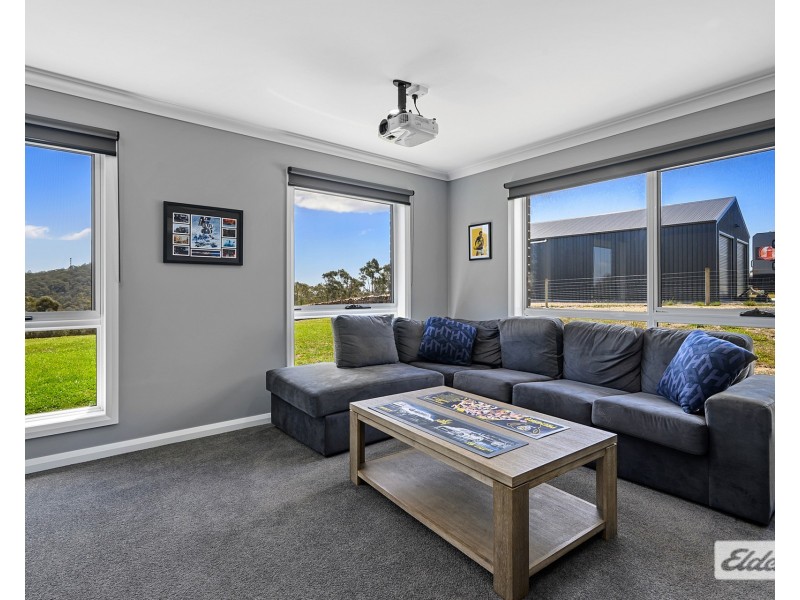 3 Prior Crescent, Heybridge TAS 7316