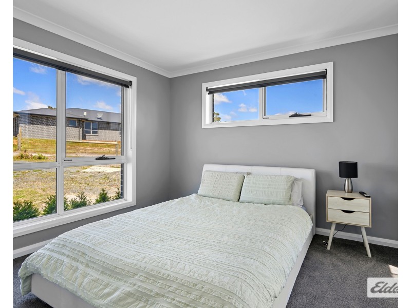 3 Prior Crescent, Heybridge TAS 7316