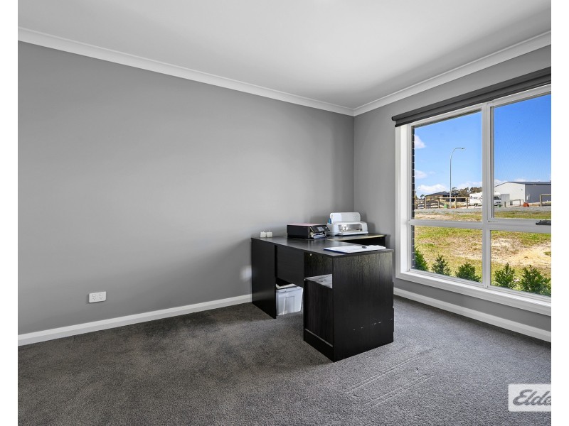 3 Prior Crescent, Heybridge TAS 7316