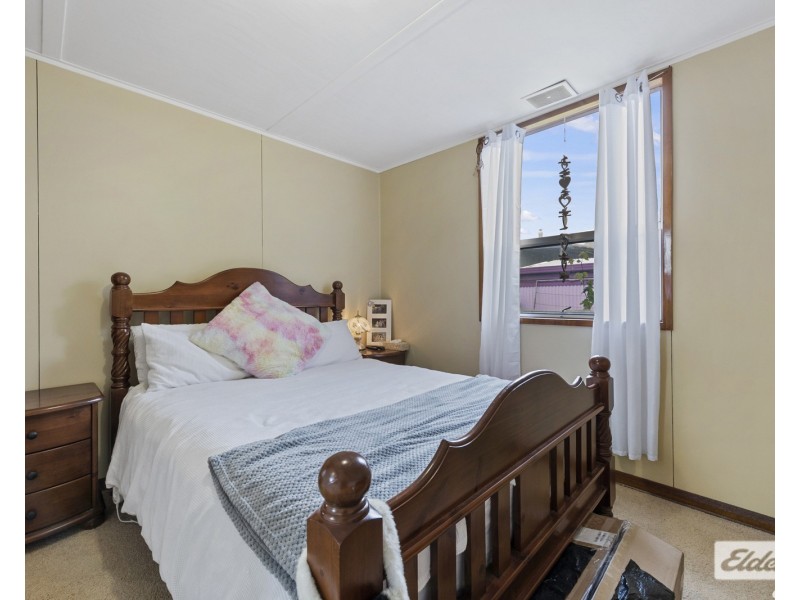 1 Laurel Drive, Rosebery TAS 7470