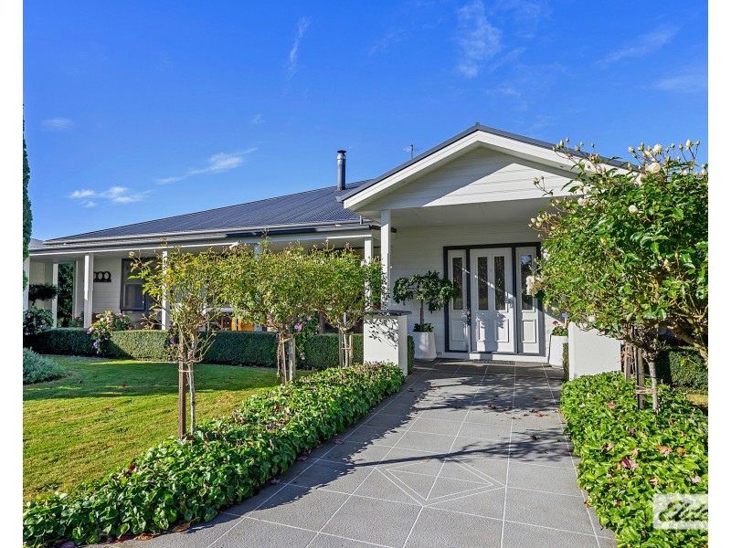 1589 Sheffield Road, Barrington TAS 7306