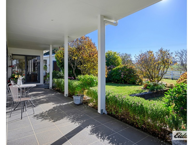 1589 Sheffield Road, Barrington TAS 7306