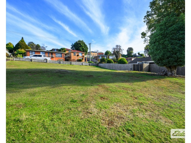 32 Kingsley Avenue, Romaine TAS 7320