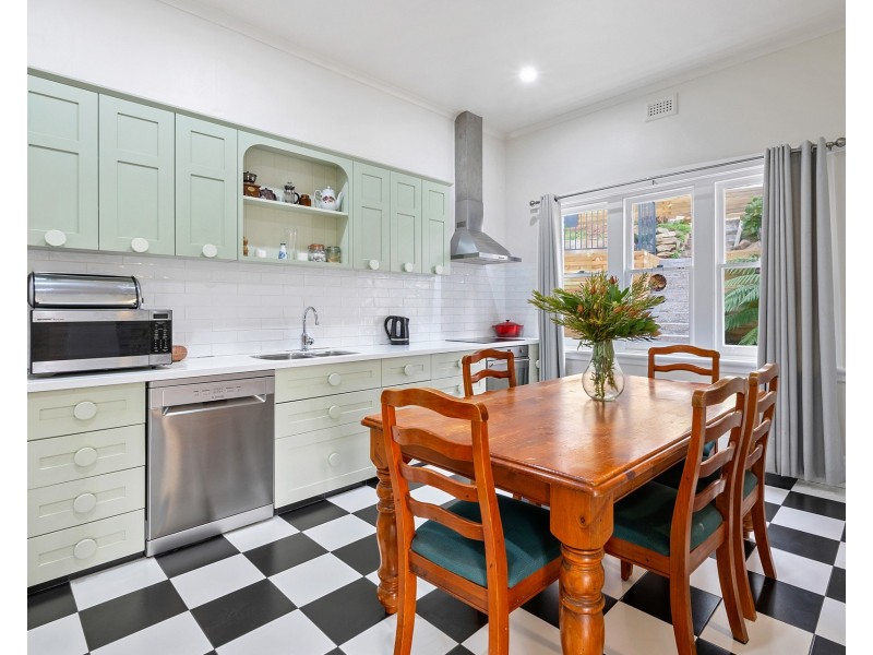 4 Hodgman Street, Burnie TAS 7320