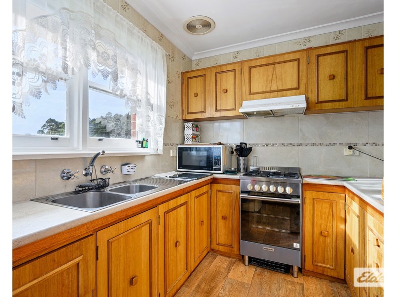 2a Collins Street, Brooklyn TAS 7320