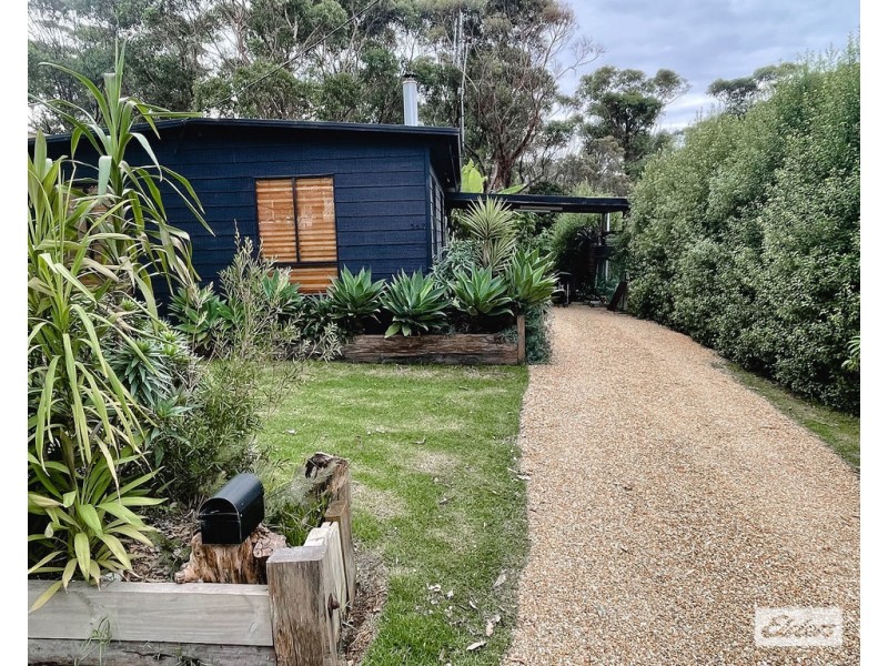 547 Lake Tyers Beach Road, Lake Tyers Beach VIC 3909