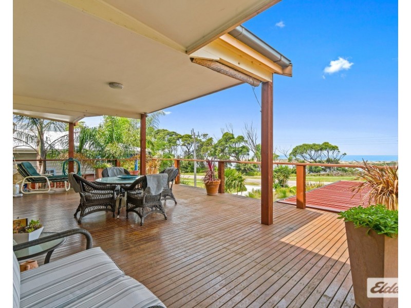 33 Marine Parade, Marlo VIC 3888