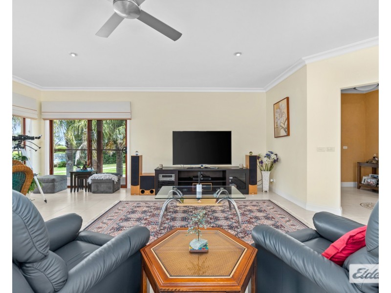 33 Marine Parade, Marlo VIC 3888
