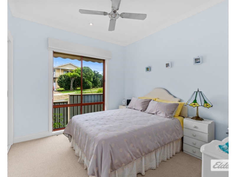 33 Marine Parade, Marlo VIC 3888