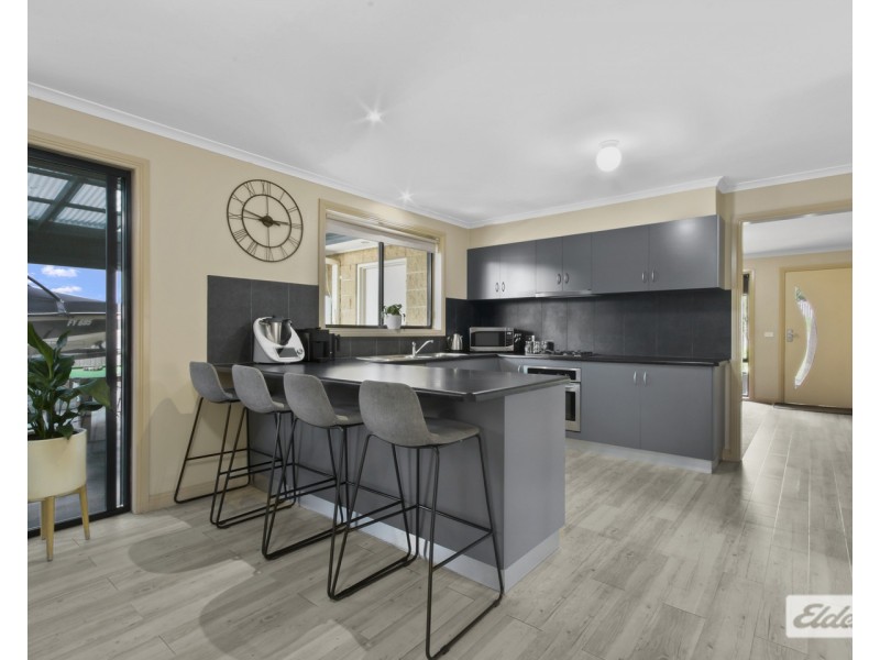 35 Albatross Road, Kalimna VIC 3909