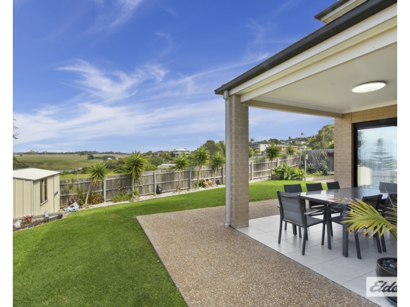 3 Highland Court, Lakes Entrance VIC 3909