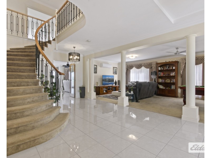 3 Highland Court, Lakes Entrance VIC 3909