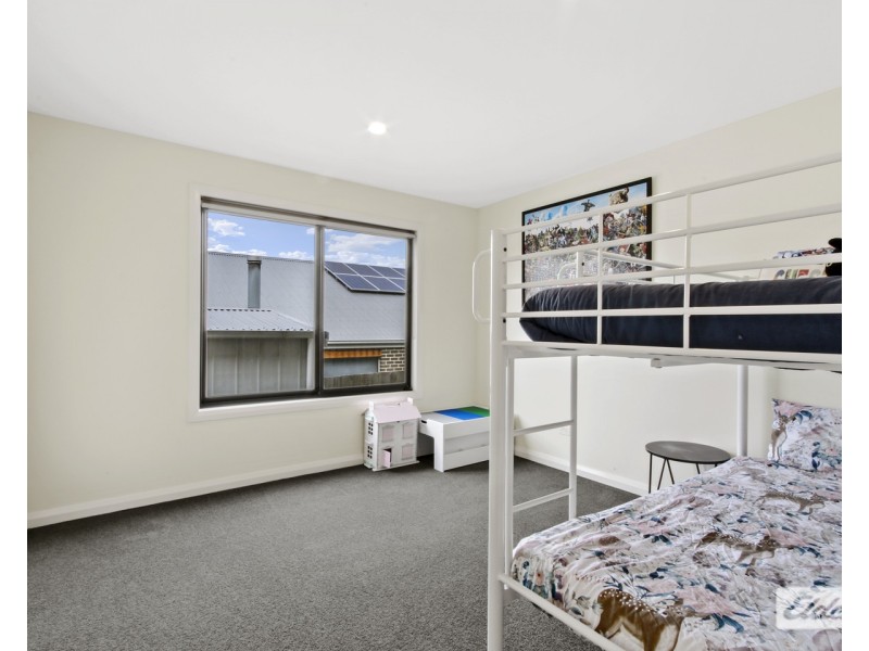 34 McCue Road, Kalimna VIC 3909