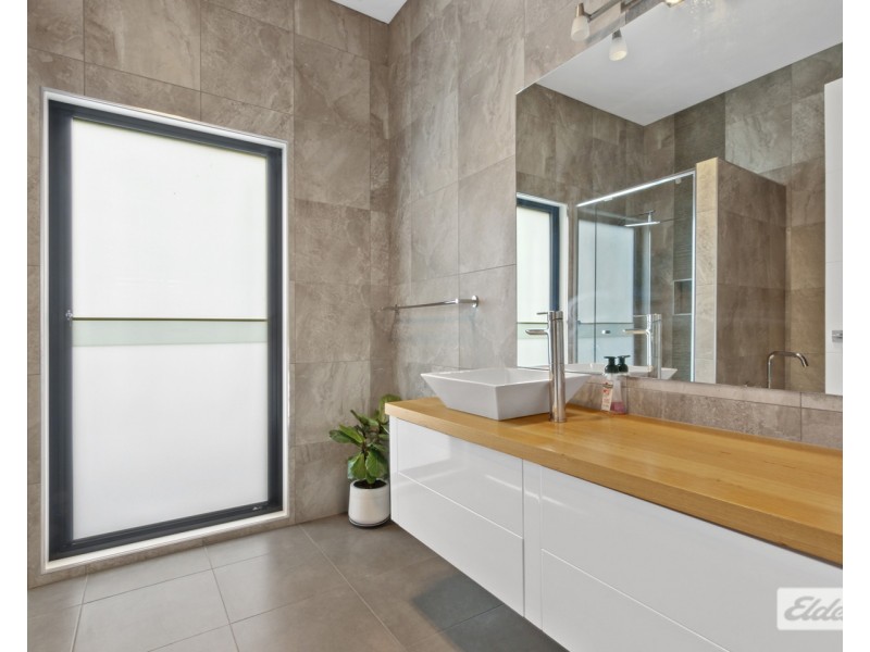 34 McCue Road, Kalimna VIC 3909