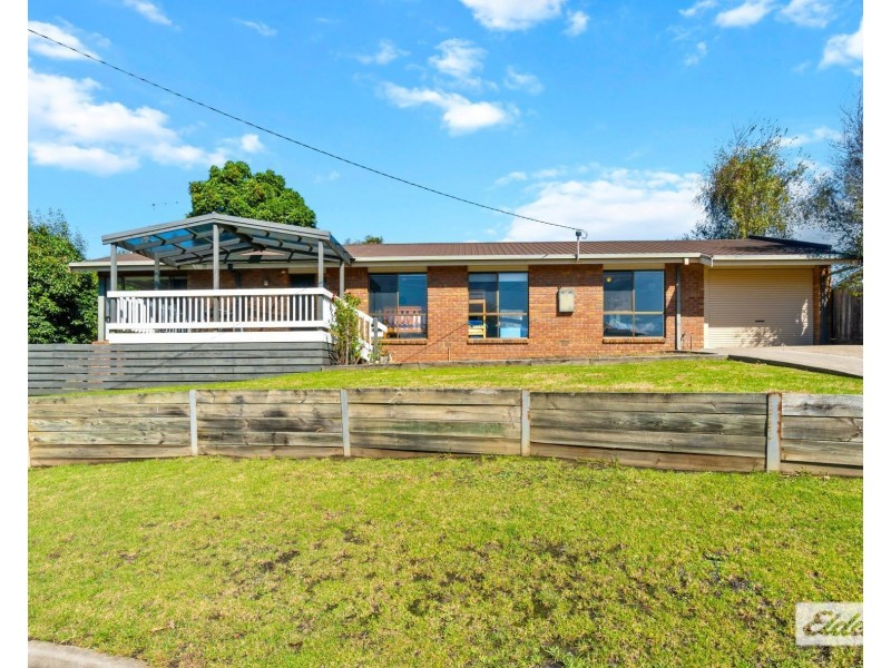 8 Uringa Close, Lake Bunga VIC 3909