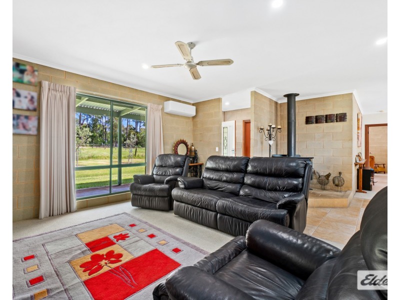 305 Lake Tyers Beach Road, Toorloo Arm VIC 3909