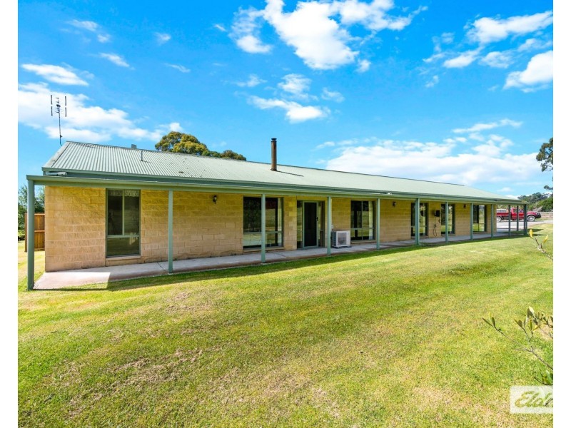 305 Lake Tyers Beach Road, Toorloo Arm VIC 3909