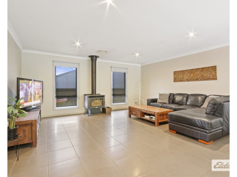 23 Warfe Drive, Lake Tyers Beach VIC 3909