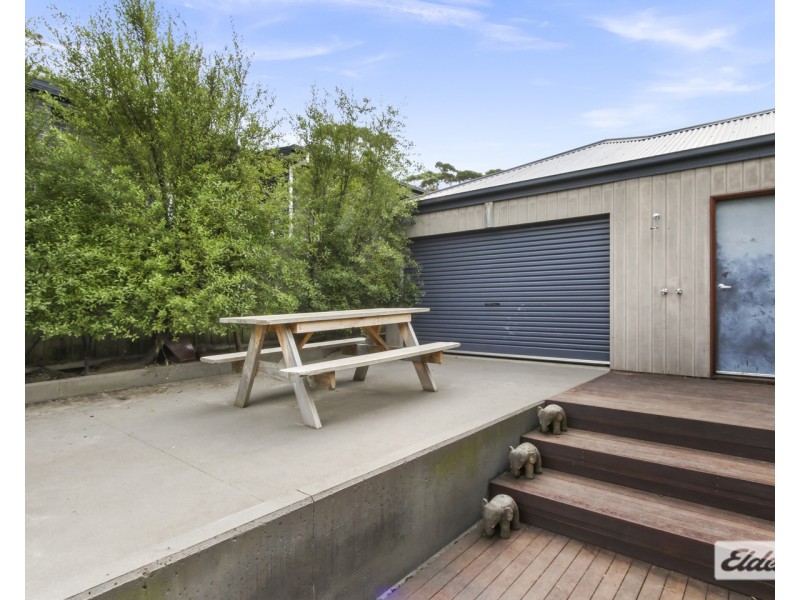 23 Warfe Drive, Lake Tyers Beach VIC 3909