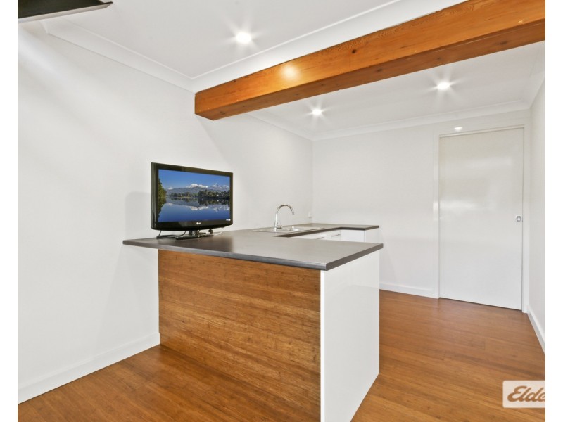 25 Abalone Avenue, Lakes Entrance VIC 3909